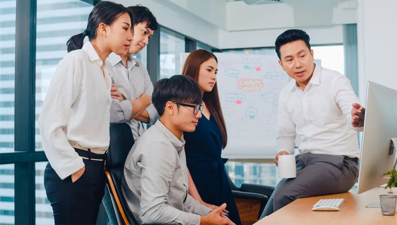 Đánh giá KPIs định kỳ