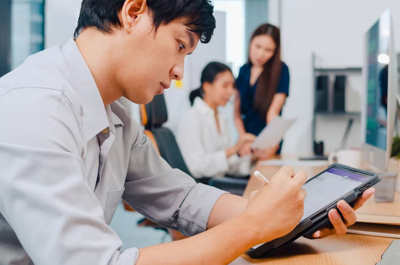 Thế hệ Y thành thạo công nghệ