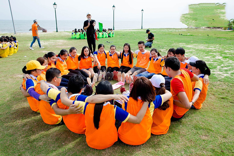 Year end Party kết hợp với các hoạt động Team Building thú vị