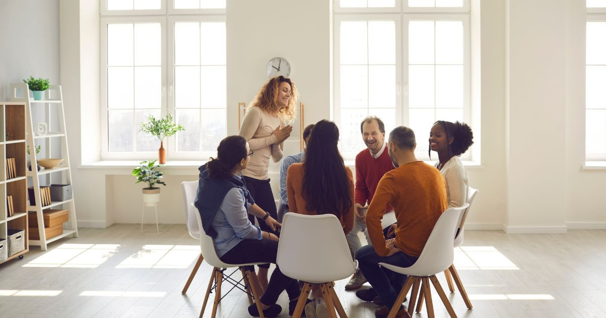 Kỹ năng giao tiếp khi làm việc nhóm