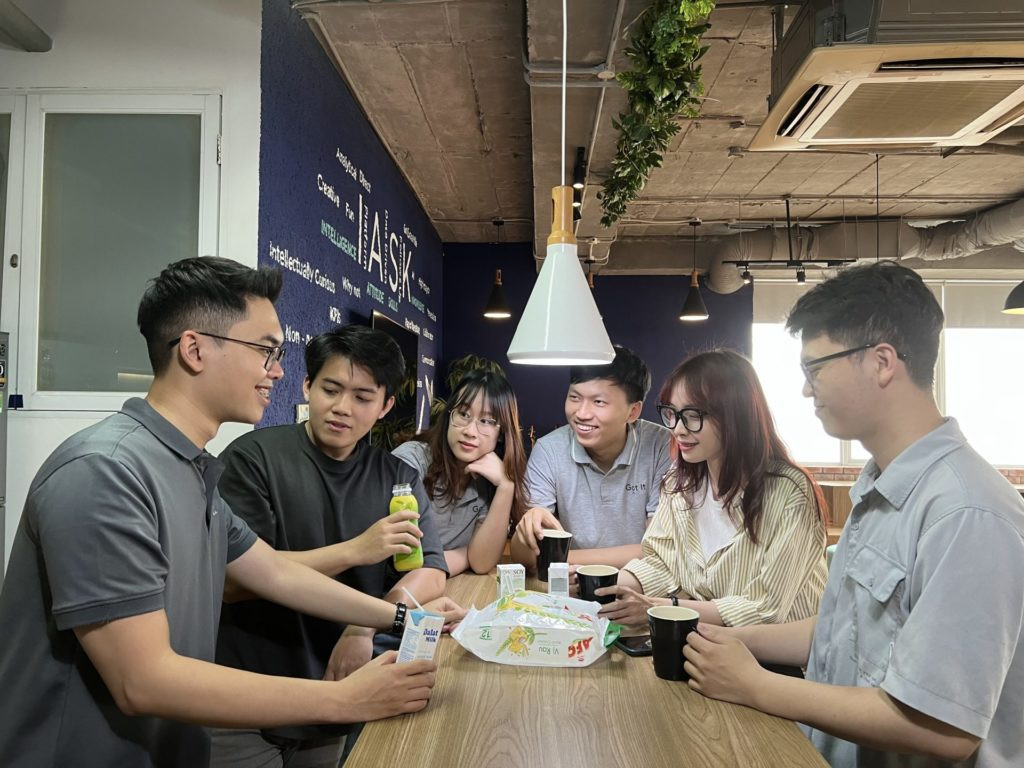 Cách cải thiện kỹ năng giao tiếp trong công việc