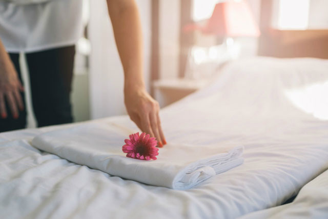 Nhân viên housekeeping