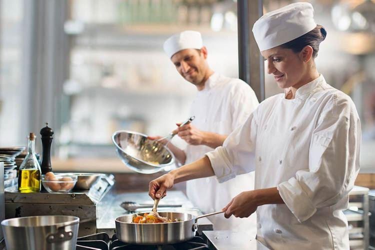 nhu cầu tuyển internship nhà hàng khách sạn